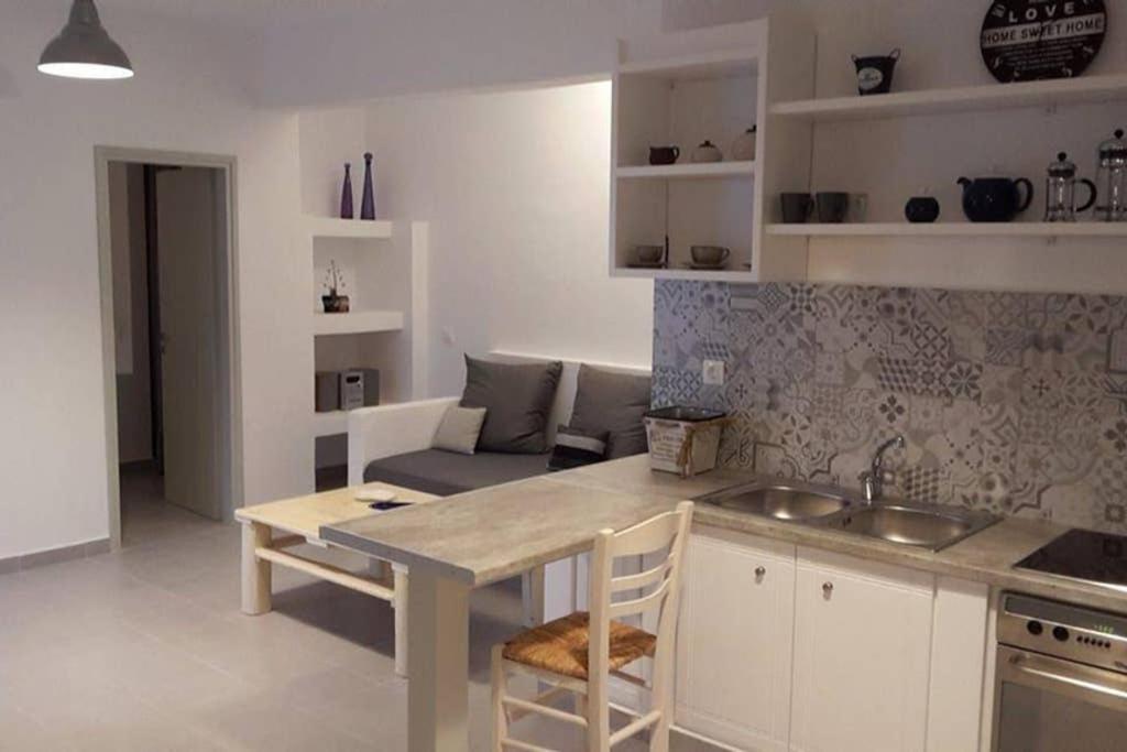 Apartament Mariannas House Nausa Zewnętrze zdjęcie